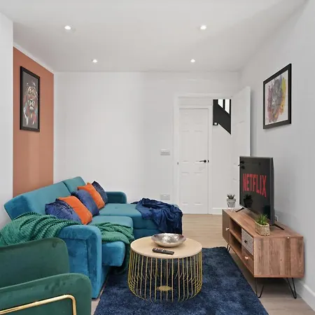 Lägenhet Beautiful 2 Bedroom House - Parking - Patio